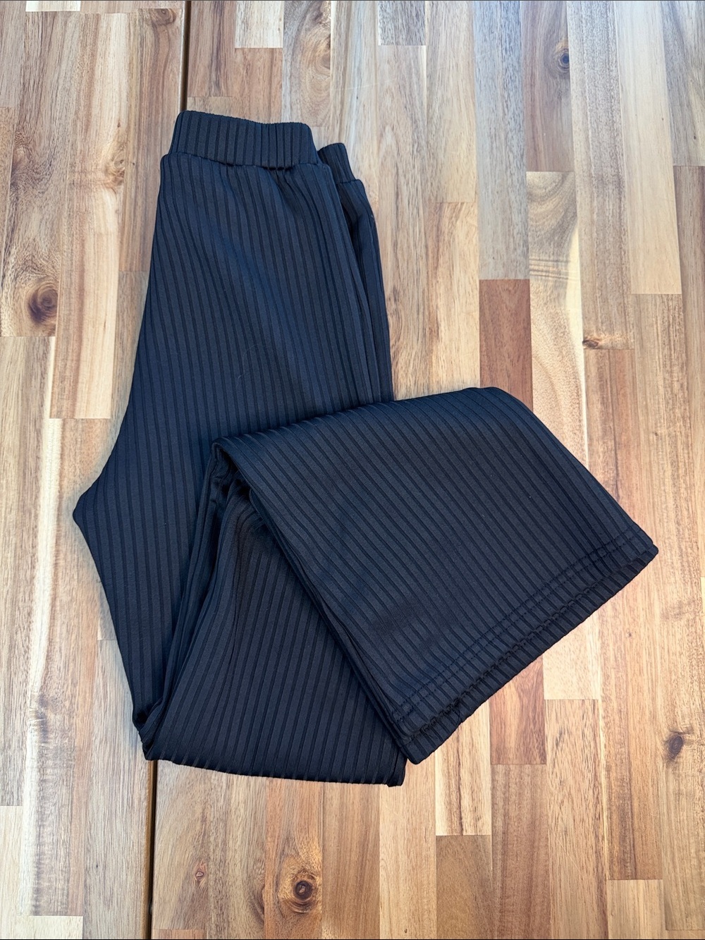 SHEIN Fuzzy Lined Flare Pants